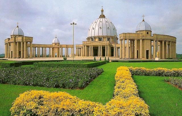 La Basilique Notre Dame de la Paix de Yamoussoukro